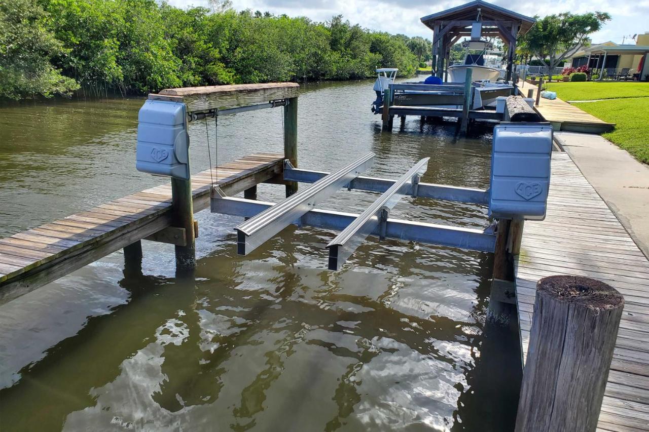 Merritt Island Home With Boat Dock On Canal Front! ภายนอก รูปภาพ