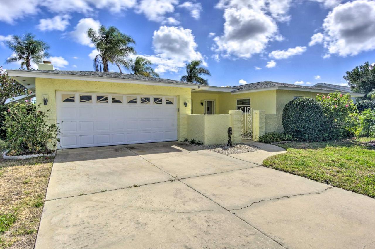 Merritt Island Home With Boat Dock On Canal Front! ภายนอก รูปภาพ